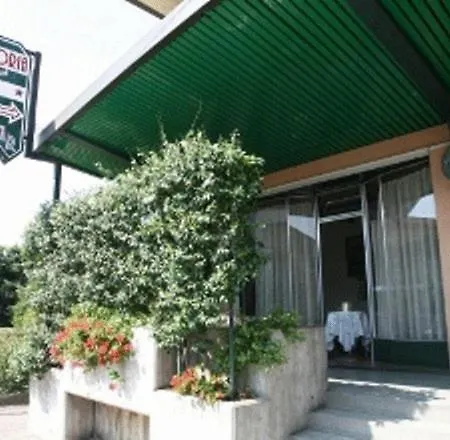 Molteni Hotel Veduggio con Colzano